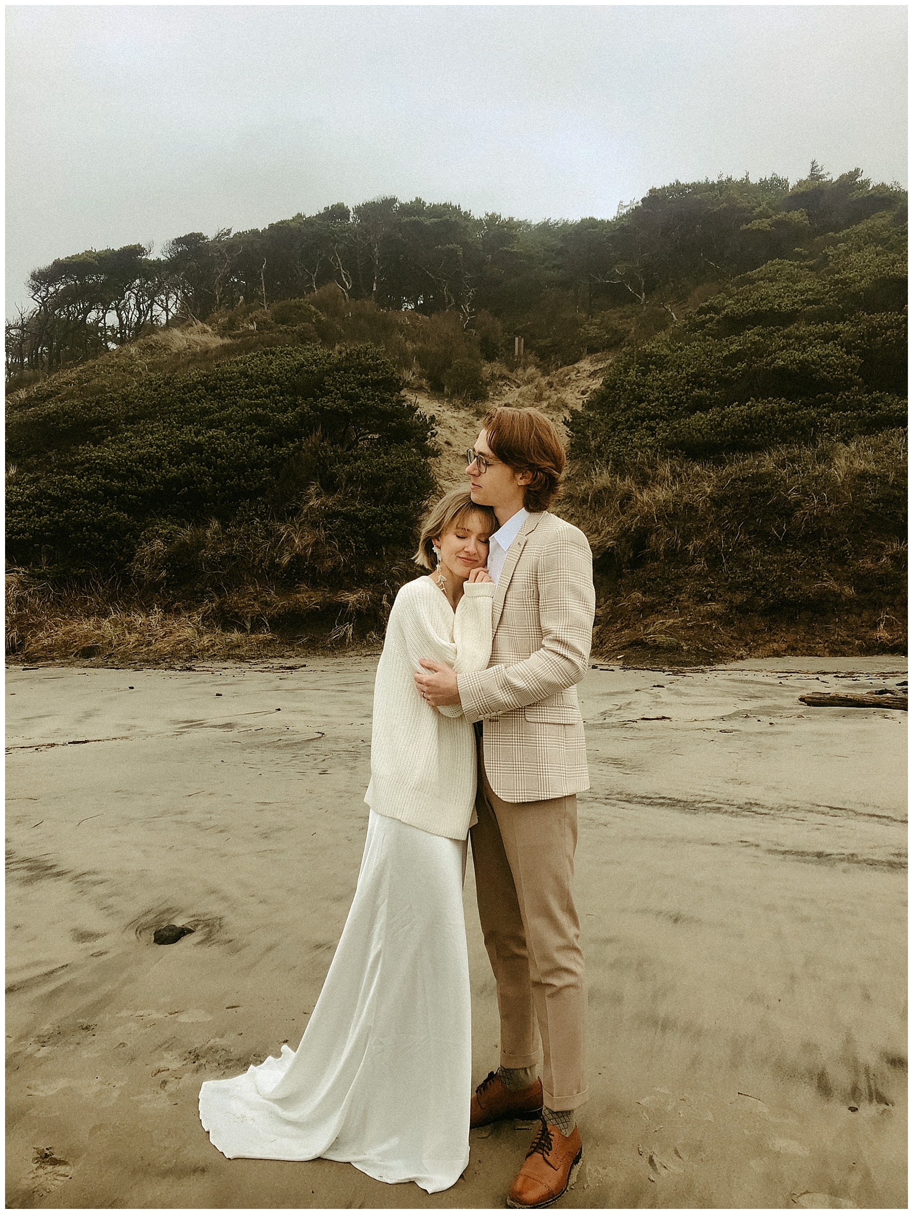 oregon coast film wedding photographer